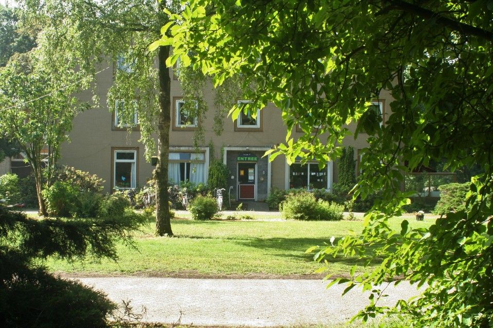  spelende kinderen