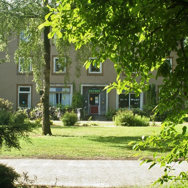  spelende kinderen