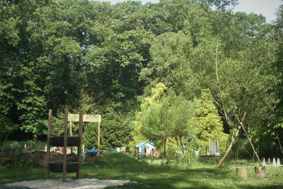  spelende kinderen